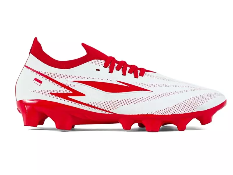 sepatu bola terbaik