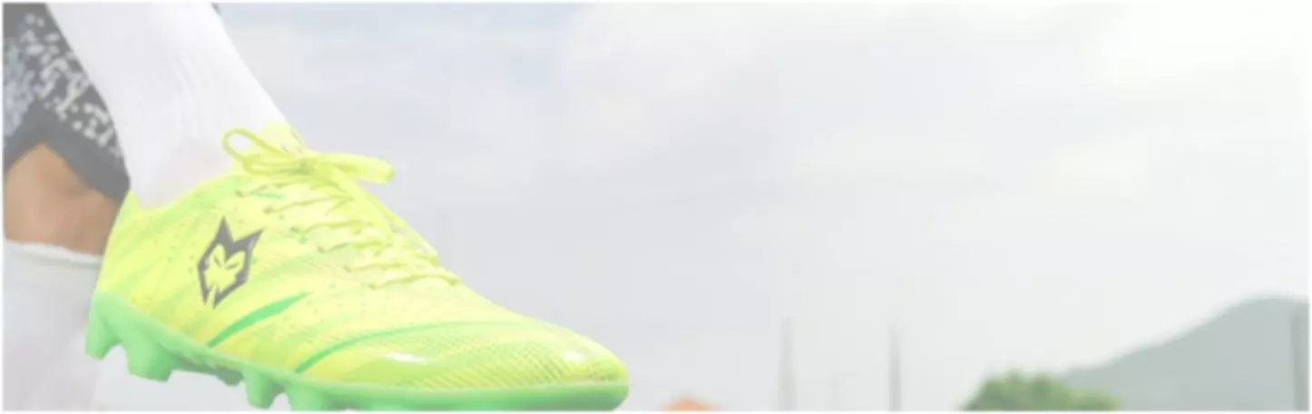 sepatu bola lokal berkualitas