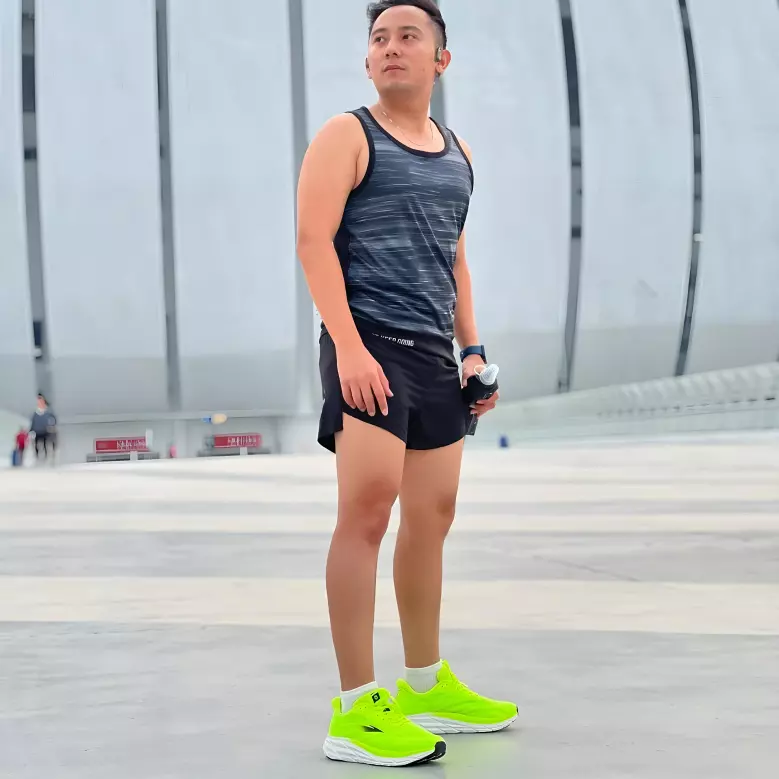 testimoni sepatu running